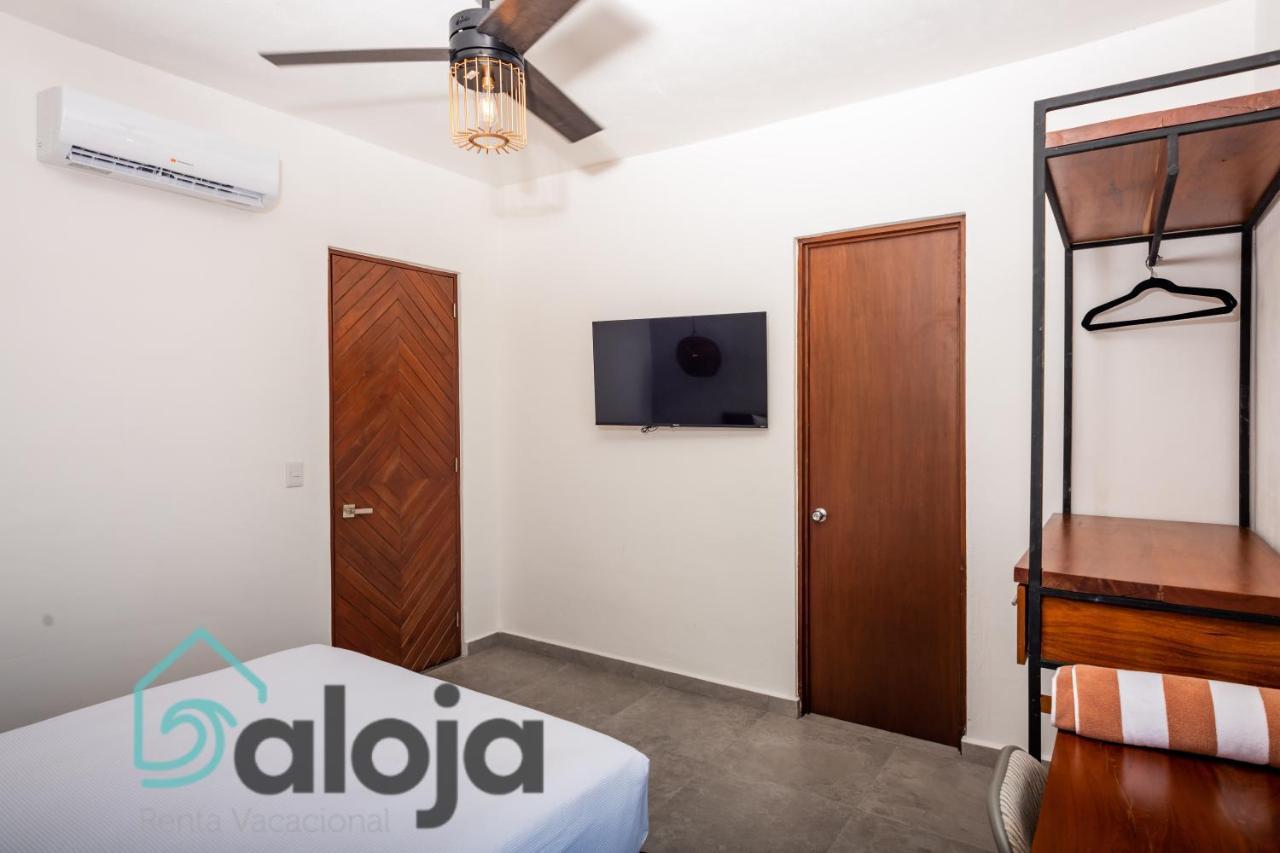 Vica Guest House Con Piscina En La Entrada De La Zona Hotelera Канкун Экстерьер фото