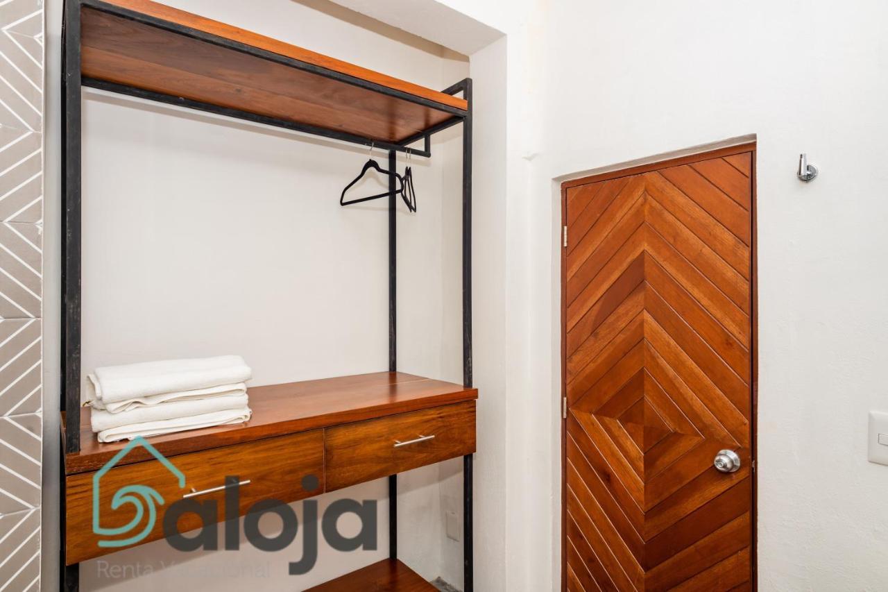 Vica Guest House Con Piscina En La Entrada De La Zona Hotelera Канкун Экстерьер фото