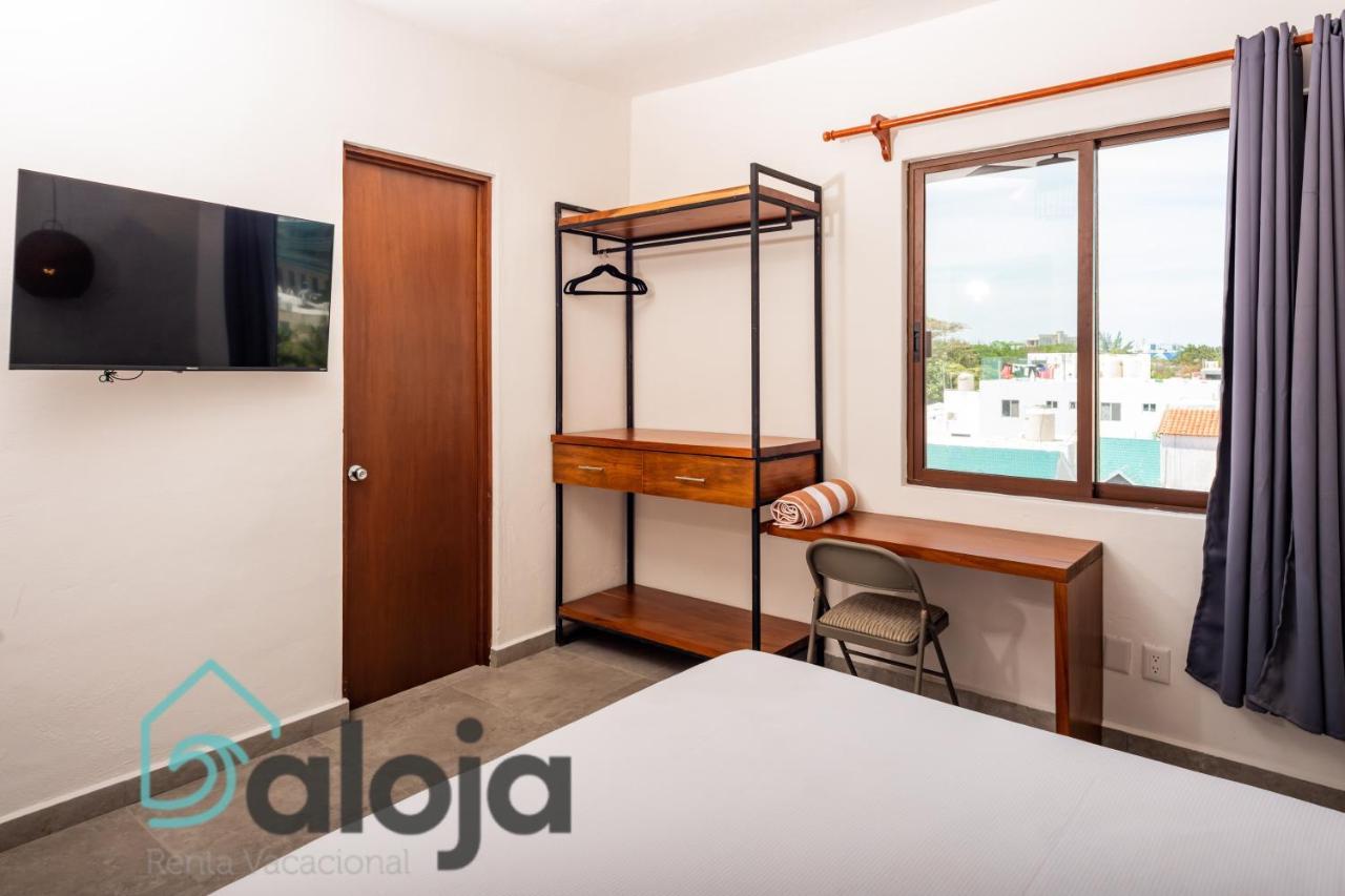 Vica Guest House Con Piscina En La Entrada De La Zona Hotelera Канкун Экстерьер фото